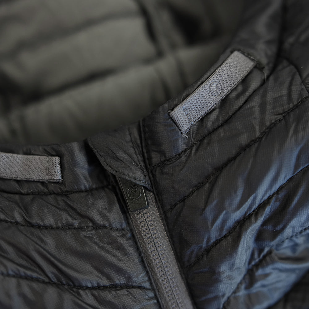 Isobaa Womens Merino Wool Insulated Jacket (Black/Smoke)