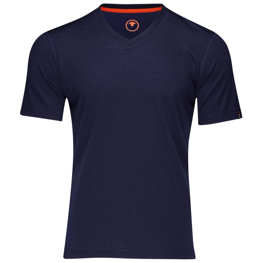 Isobaa | Mens Merino 150 V-Neck Tee (Navy) | Embark on new adventures with Isobaa's superfine Merino V-neck Tee.