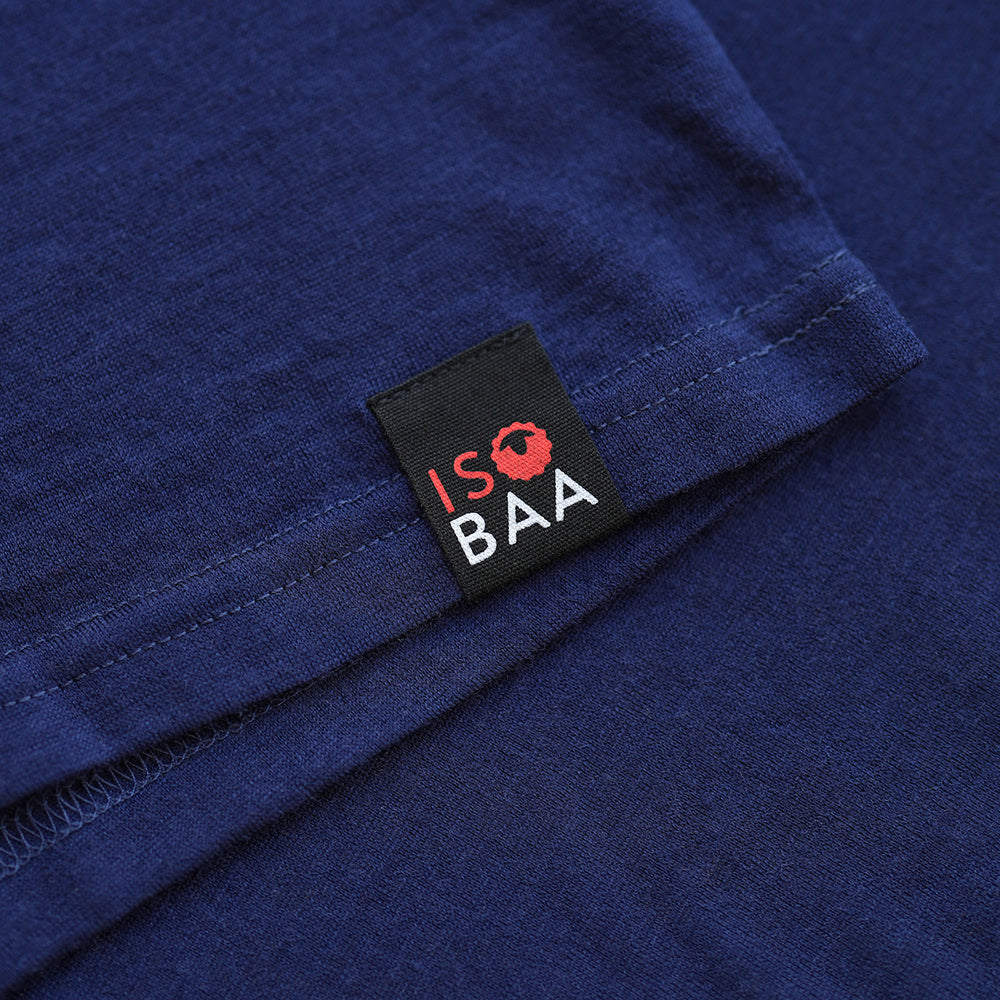 Isobaa | Womens Merino 150 Short Sleeve Crew (Navy) | Gear up for performance and comfort with Isobaa's technical Merino short-sleeved top.