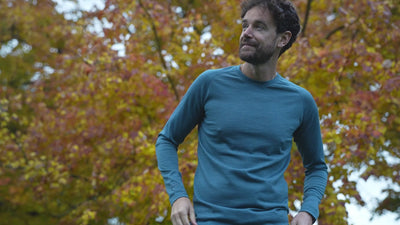 Isobaa | Mens IsoSoft 180 Long Sleeve Crew (Teal) | The ultimate adventure top. | align: 55% 45% | Model: Leighton