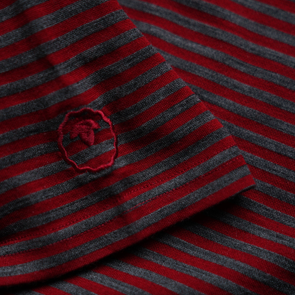 Isobaa | Womens Merino 150 Short Sleeve Crew (Stripe Red/Smoke) | Gear up for performance and comfort with Isobaa's technical Merino short-sleeved top.